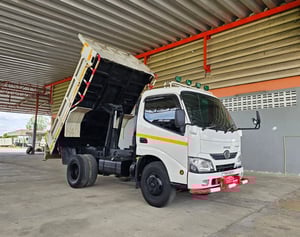 ดั้มพ์ 3คิว ไมล์ 38,xxx HINO XZU 150 ปี 2566 ดั้มพ์ 3คิว ไมล์ 38,xxx HINO XZU 150 ปี 2566