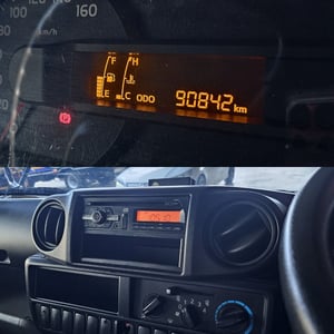 4ล้อป้ายเล็ก HINO 136 ไมล์ 90,xxx XZU ATOM ปี 2565  ไมล์ 90,xxx 