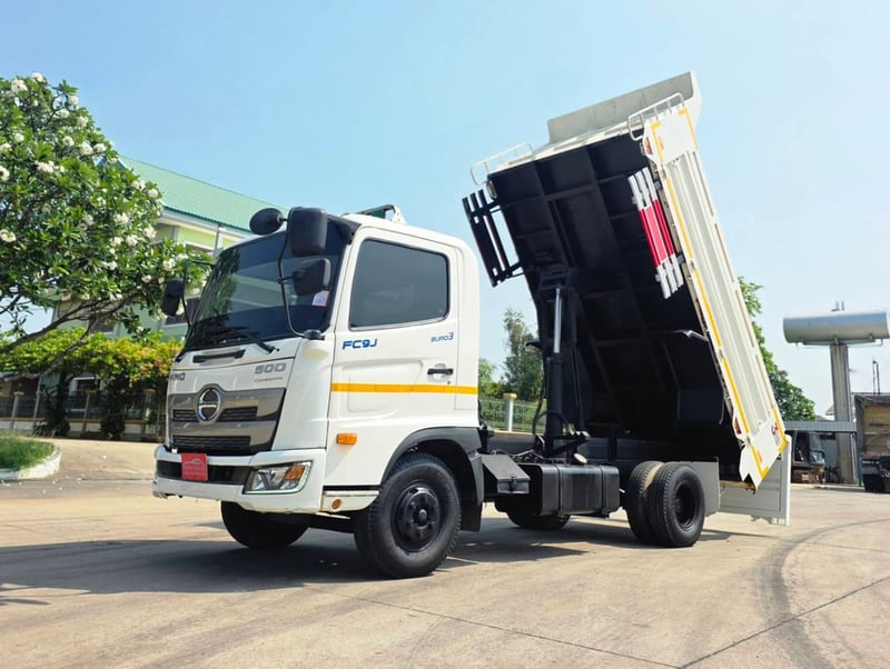 NEW HINO Fc9j 210 ไมล์ 4x,xxx ปี 2566 ยางใหม่ 6เส้น ดั้มส์ 2ไม้ รถเดิม ไม่มีอุบัติเหตุ 