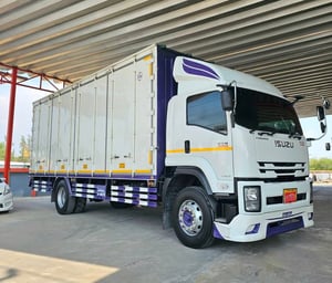 NEW FTR 240 ปี 2565 ตู้ 10 บาน ไมล์ 2แสน รถห้างแท้ ยาว 7.60 เมตร