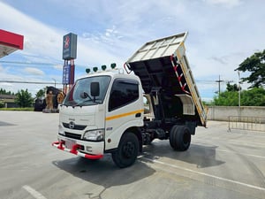 ดั้มพ์ 3คิว ไมล์ 38,xxx HINO XZU 150 ปี 2566