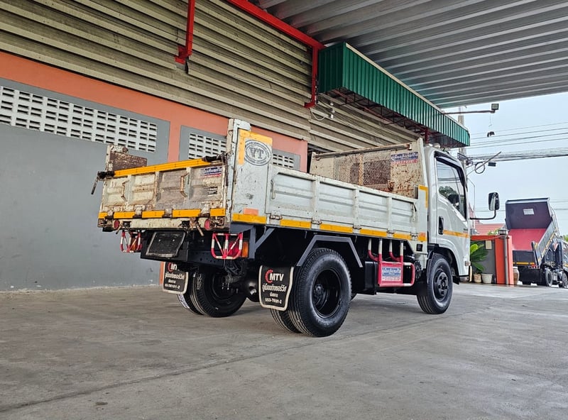 NEW NMR 130 ไมล์ 4หมื่นโล ยางใหม่  รุ่นใหม่ไฟโปรเจคเตอร์ 