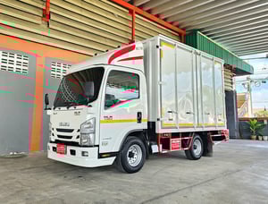 4ล้อ NLR 130 ปี 2564 ตู้ไซส์ใหญ่พิเศษ สูง 2.10 ไม่ติดเวลา ป้ายเล็ก รถห้างแท้ๆ 4ล้อ NLR 130 ปี 2564 ตู้ไซส์ใหญ่พิเศษ สูง 2.10 ไม่ติดเวลา ป้ายเล็ก รถห้างแท้ๆ