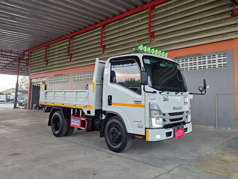 NEW NMR 130 ไมล์ 4หมื่นโล ยางใหม่  รุ่นใหม่ไฟโปรเจคเตอร์ 