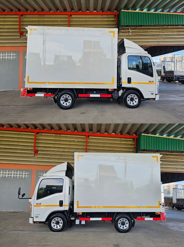 4ล้อ NLR 130 ปี 2565 ไมล์ 9 หมื่นโล ตู้ไซส์ใหญ่ สูง 2.10 ไม่ติดเวลา ป้ายเล็ก รถห้างแท้ๆ