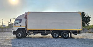 ขายตู้เบิ้ม (ตู้เย็น) + ลิฟท้าย+ เครื่องทำความเย็น ขายตู้เบิ้ม (ตู้เย็น) + ลิฟท้าย+ เครื่องทำความเย็น