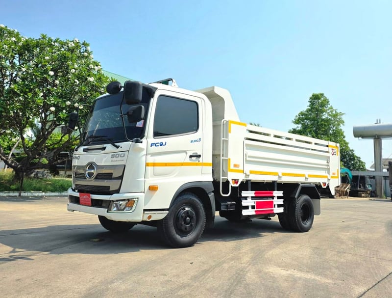NEW HINO Fc9j 210 ไมล์ 4x,xxx ปี 2566 ยางใหม่ 6เส้น ดั้มส์ 2ไม้ รถเดิม ไม่มีอุบัติเหตุ 