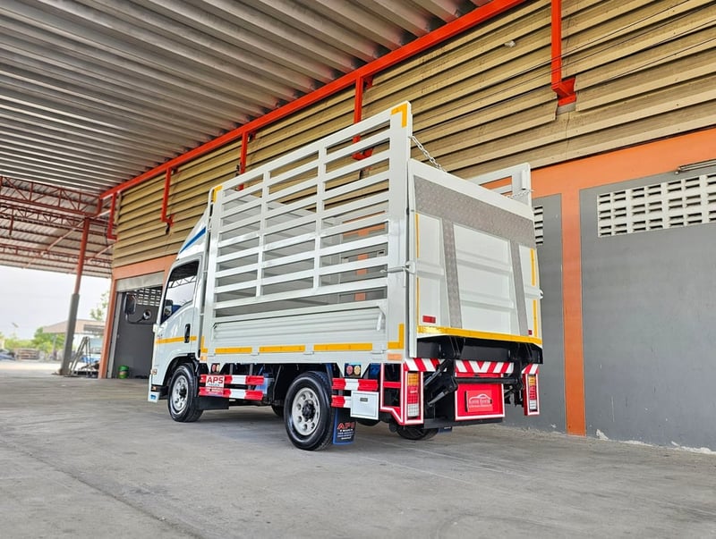 NEW NLR 130 ไมล์ 8 หมื่น ปี 2566 กระบะ + ลิฟท้าย ไม่ติดเวลา ป้ายเล็ก รถห้างแท้ๆ