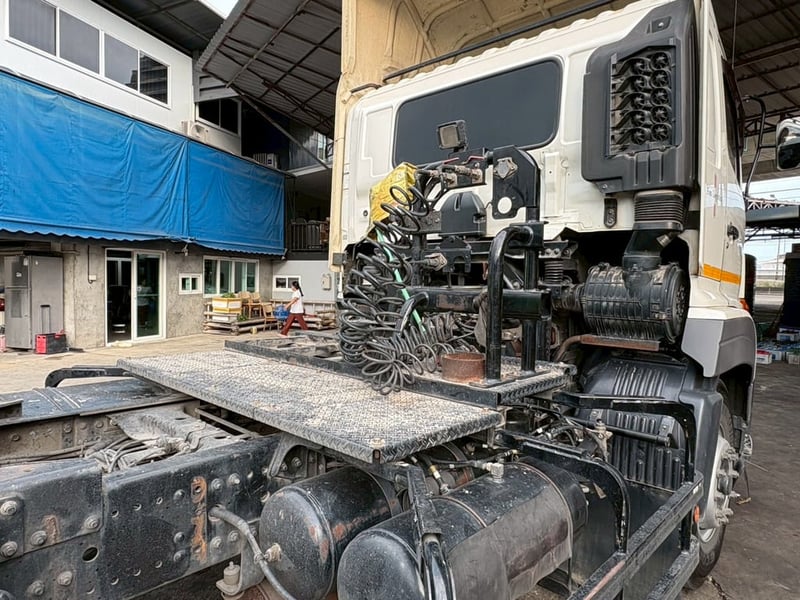 Hino Victor 10 ล้อ หัวลาก ปี 64 Hino Victor 10 ล้อ หัวลาก ปี 64