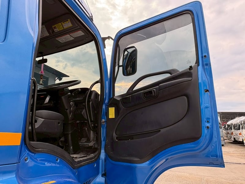 HINO FM 344แรงม้า รถบรรทุก 10ล้อ หัวลาก เฉพาะหัว ปี2019