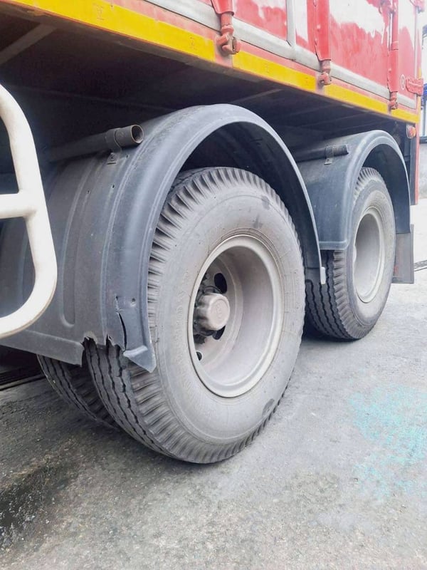 ลูกพ่วงตู้แห้ง 6 บาน ยาว 7.20 ม. ปี 53