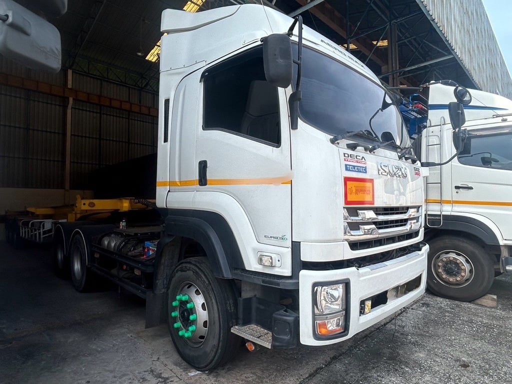 ISUZU GXZ 360แรงม้า หัวลาก 10ล้อ เฉพาะหัว ปี 66 ISUZU GXZ 360แรงม้า หัวลาก 10ล้อ เฉพาะหัว ปี 66