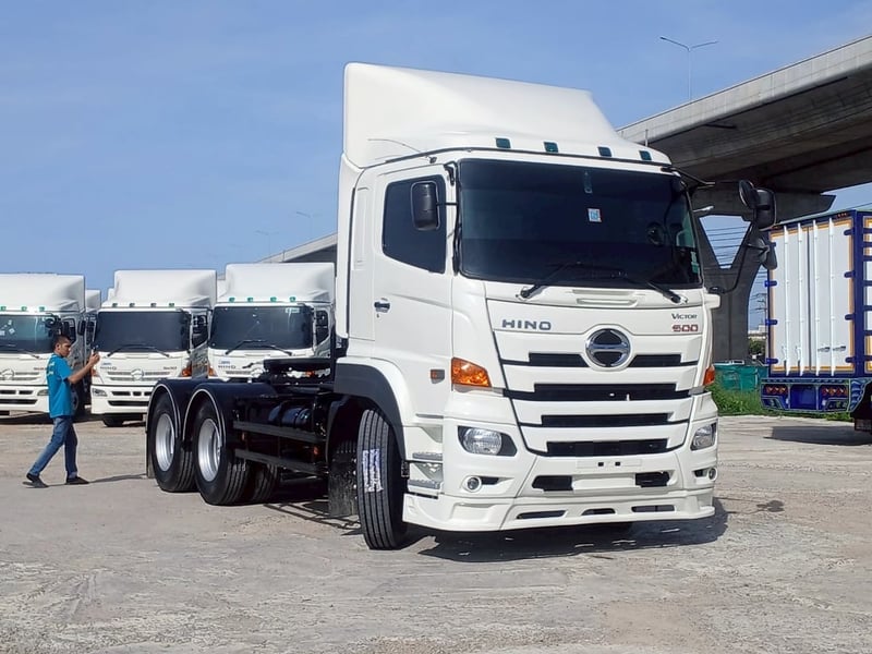 HINO FM 344 - 380 แรงม้า รถบรรทุก 10 ล้อ หัวลาก มี 5 คัน