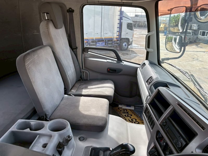 NISSAN UD GDE 390แรงม้า รถบรรทุก หัวลาก 10ล้อ หัวลาก เฉพาะหัว ปี2020 NISSAN UD GDE 390แรงม้า รถบรรทุก หัวลาก 10ล้อ หัวลาก เฉพาะหัว ปี2020