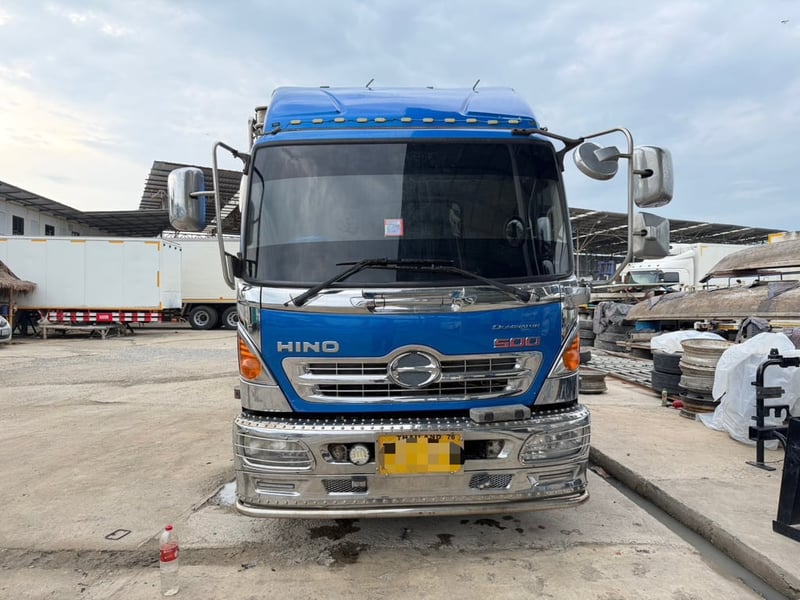 HINO FC 210แรงม้า รถบรรทุก 6ล้อ กระบะเลส ปี2019 เลขไมล์น้อยกว่า 50,000 กม.