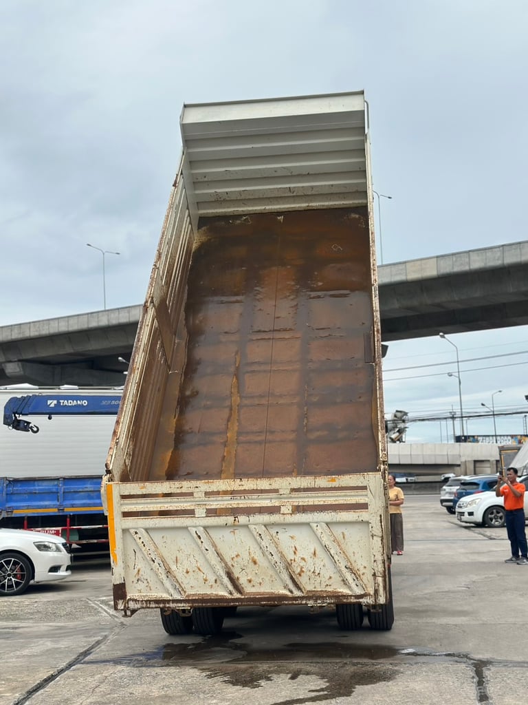 HINO FM 344แรงม้า 10ล้อ ดั้มพ์ ปี2022 เลขไมล์ 170,000 กม.