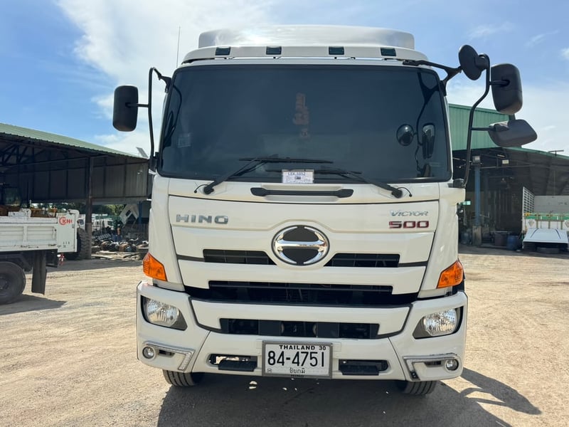 Hino Victor FG8J 260 แรงม้า | หัวลาก 6 ล้อ เสริมคานถุงลมยกล้อ Magnum ลงเล่มแล้ว Hino Victor FG8J 260 แรงม้า | หัวลาก 6 ล้อ เสริมคานถุงลมยกล้อ Magnum ลงเล่มแล้ว