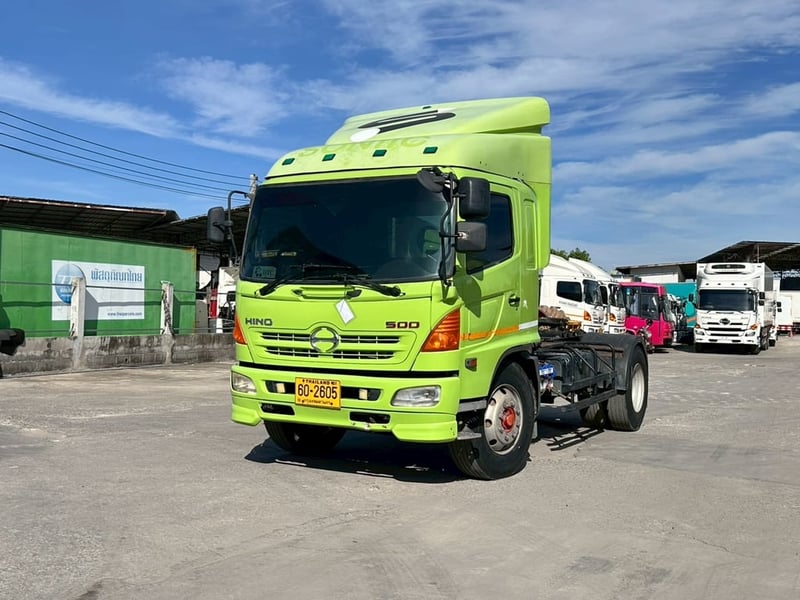 HINO FG 212แรงม้า รถบรรทุก หัวลาก 6ล้อ  ปี2012