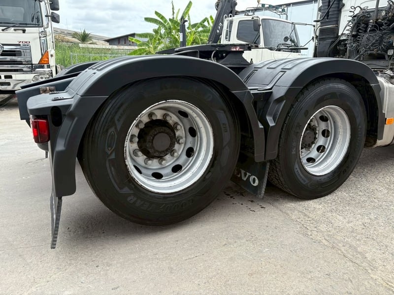 VOLVO FH 440แรงม้า รถบรรทุก หัวลาก 10ล้อ ปี2017