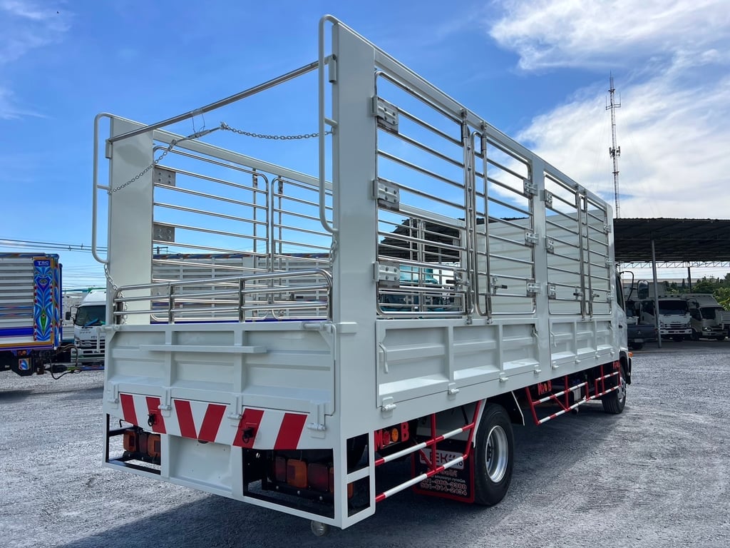 HINO FC9J 210 HP กระบะเหล็กลูกรั้วเลส เปิดได้รอบ ยาว 6.55 🔥💕 HINO FC9J 210 HP กระบะเหล็กลูกรั้วเลส เปิดได้รอบ ยาว 6.55 🔥💕