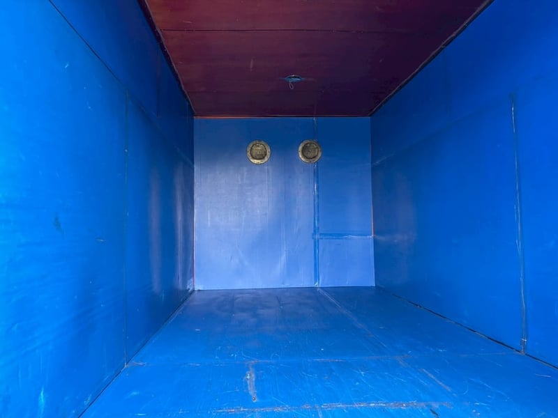 HINO XZU 150แรงม้า รถบรรทุก 4ล้อ ตู้แห้ง ปี2014