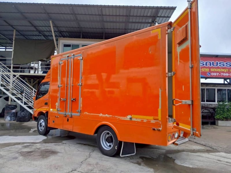 HINO XZU 150แรงม้า รถบรรทุก 4ล้อ ตู้แห้ง ปี2023 เลขไมล์ 165,000 กม.