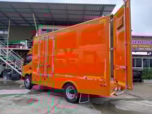 HINO XZU 150แรงม้า รถบรรทุก 4ล้อ ตู้แห้ง ปี2023 เลขไมล์ 165,000 กม.