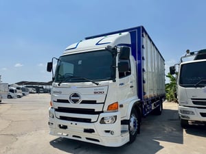 Hino Victor 6 ล้อ ตู้ 10 บาน ปี 60