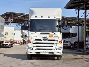 HINO FM 344 - 380 แรงม้า รถบรรทุก 10 ล้อ หัวลาก มี 5 คัน