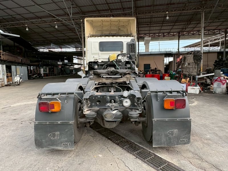 Hino Victor 10 ล้อ หัวลาก ปี 64 Hino Victor 10 ล้อ หัวลาก ปี 64