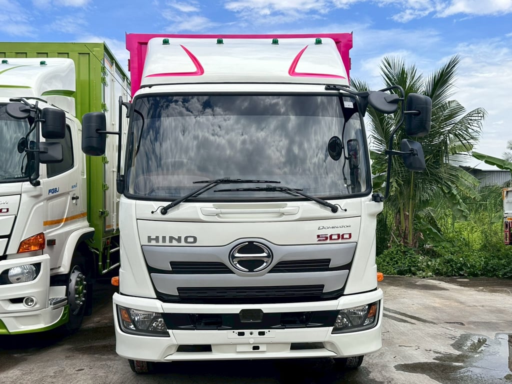 🚚6 ล้อ ตู้ 10 บาน HINO FC 210 ปี 64💕