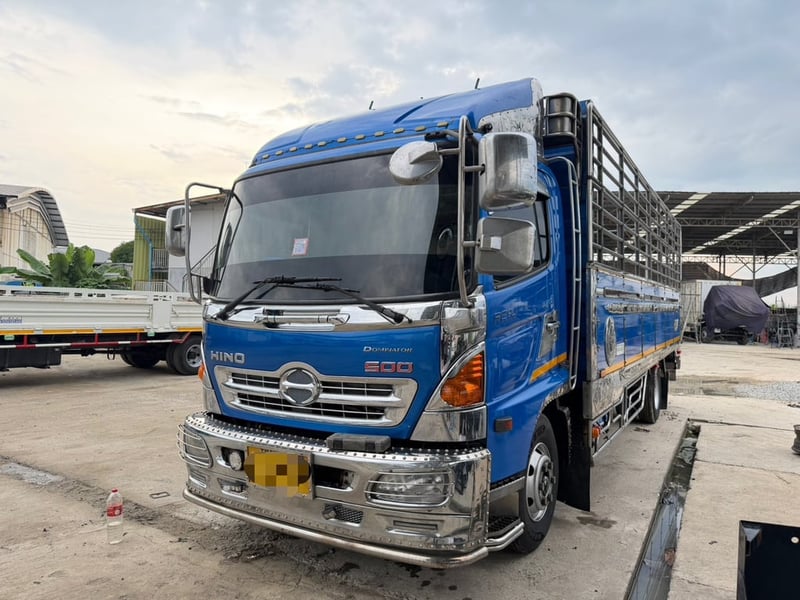 HINO FC 210แรงม้า รถบรรทุก 6ล้อ กระบะเลส ปี2019 เลขไมล์น้อยกว่า 50,000 กม.