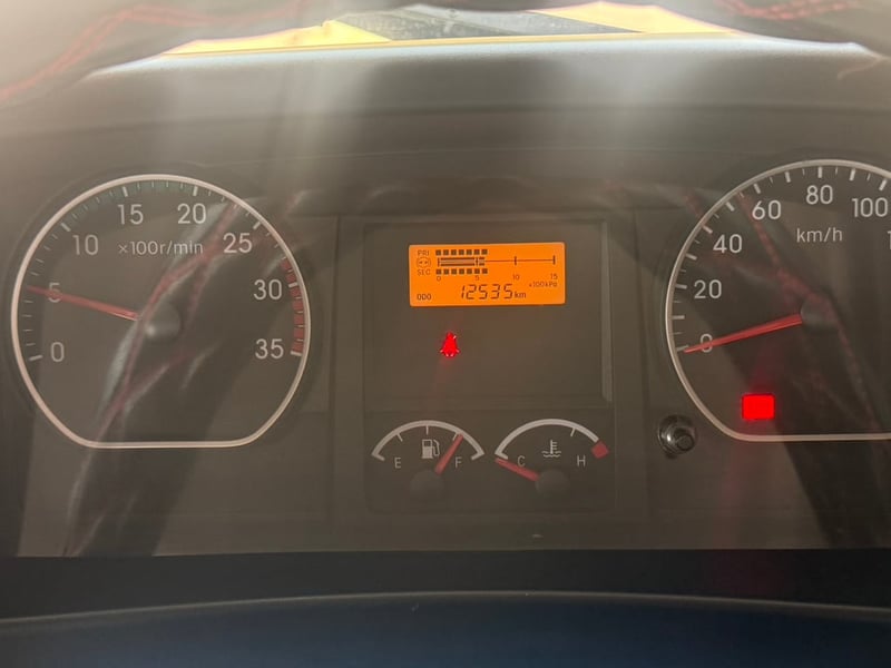 FTR240 ปี66 พร้อมเครนไหม่ 5ตัน 6ปลอก รถห้างแท้ มือเดียวป้ายแดง 🚚