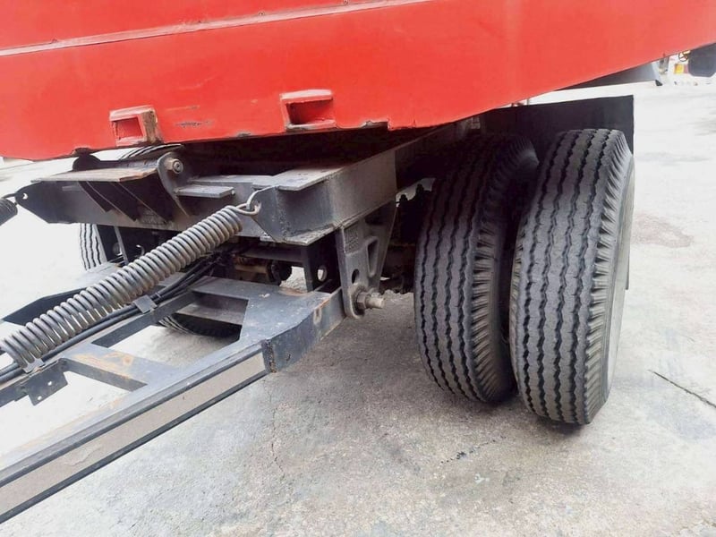 ลูกพ่วงตู้แห้ง 6 บาน ยาว 7.20 ม. ปี 53