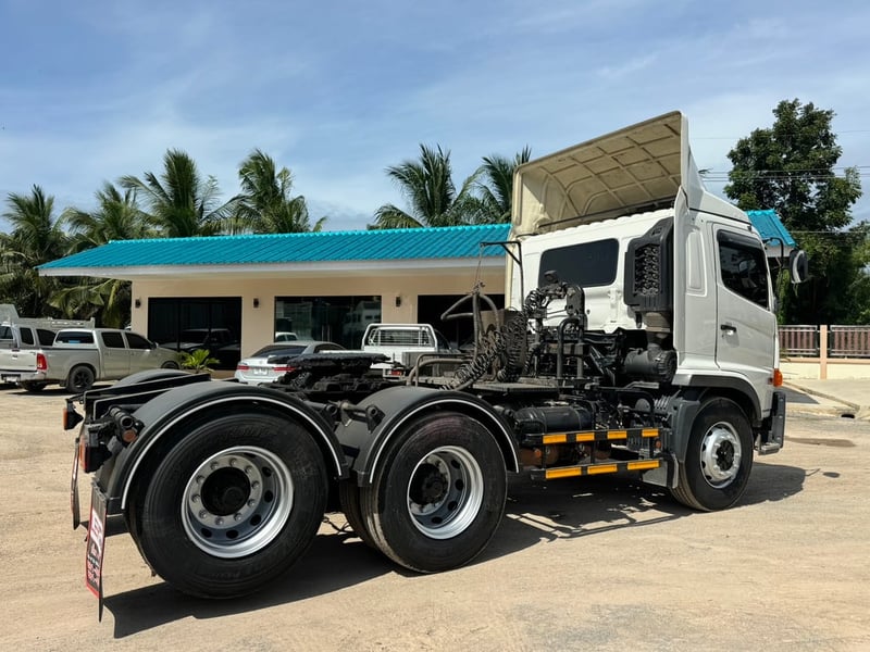 Hino Victor FG8J 260 แรงม้า | หัวลาก 6 ล้อ เสริมคานถุงลมยกล้อ Magnum ลงเล่มแล้ว Hino Victor FG8J 260 แรงม้า | หัวลาก 6 ล้อ เสริมคานถุงลมยกล้อ Magnum ลงเล่มแล้ว