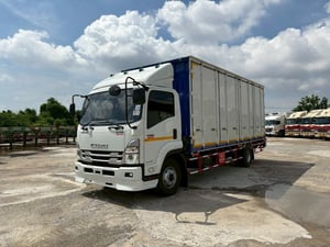 ISUZU FTR 210แรงม้า รถบรรทุก 6ล้อ ตู้แห้ง ปี 65