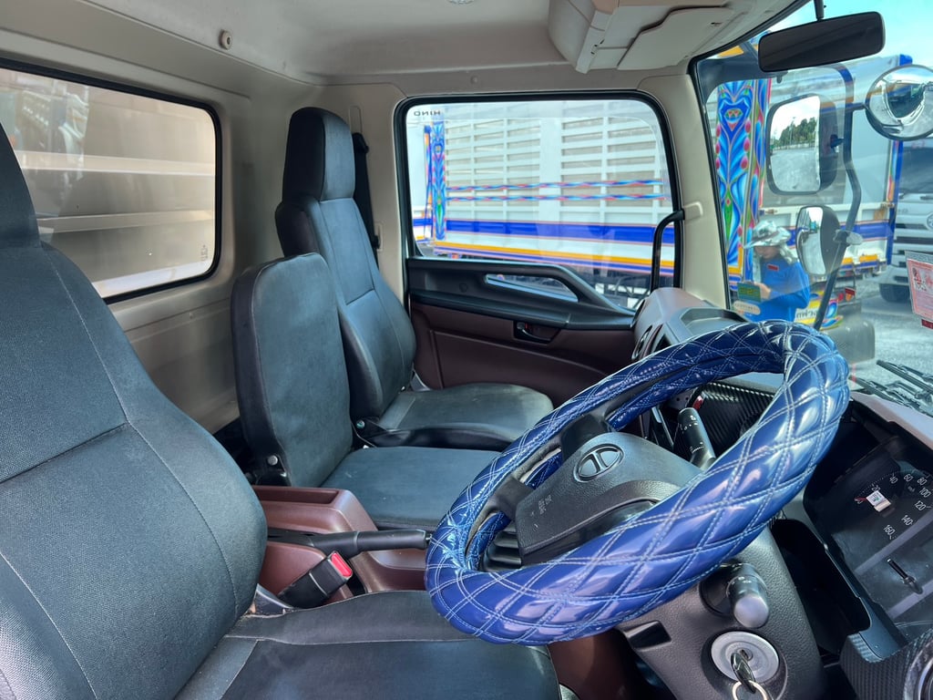 HINO FC9J 210 HP กระบะเหล็กลูกรั้วเลส เปิดได้รอบ ยาว 6.55 🔥💕 HINO FC9J 210 HP กระบะเหล็กลูกรั้วเลส เปิดได้รอบ ยาว 6.55 🔥💕
