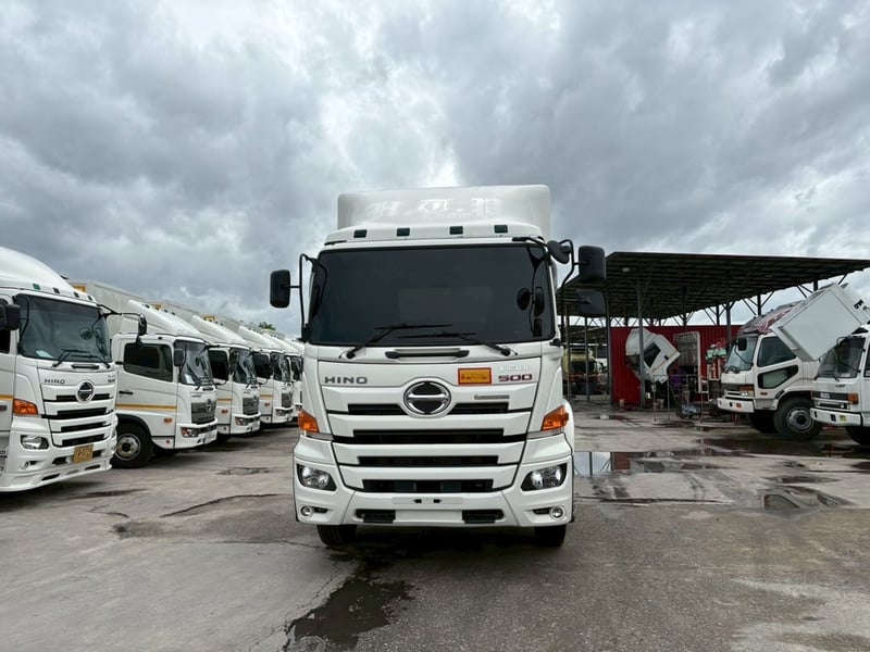 HINO FM 344 - 380 แรงม้า รถบรรทุก 10 ล้อ หัวลาก มี 5 คัน