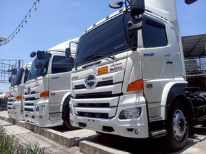 HINO VICTOR FM 380แรงม้า 10ล้อ หัวลาก ปี2023 เลขไมล์ 99,000 กม.