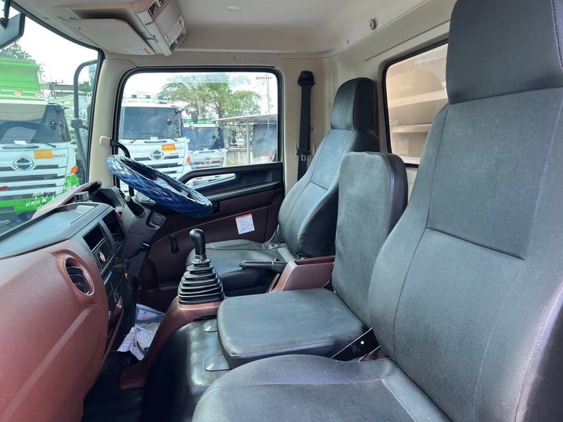 HINO FC9J 210 HP กระบะเหล็กลูกรั้วเลส เปิดได้รอบ ยาว 6.55 🔥💕 HINO FC9J 210 HP กระบะเหล็กลูกรั้วเลส เปิดได้รอบ ยาว 6.55 🔥💕