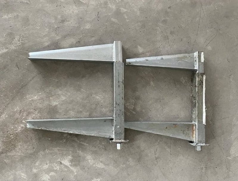 ตัวหนีบแบบเหล็ก Construction Formwork TB 201