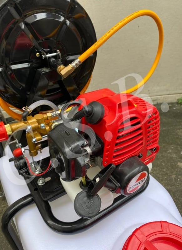 ปั๊มพ่นยาแบบรถเข็น ขนาด 50 L Belt Garden Sprayer ยี่ห้อ AGRIO