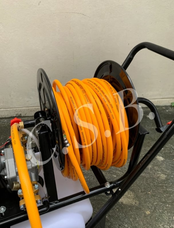 ปั๊มพ่นยาแบบรถเข็น ขนาด 50 L Belt Garden Sprayer ยี่ห้อ AGRIO