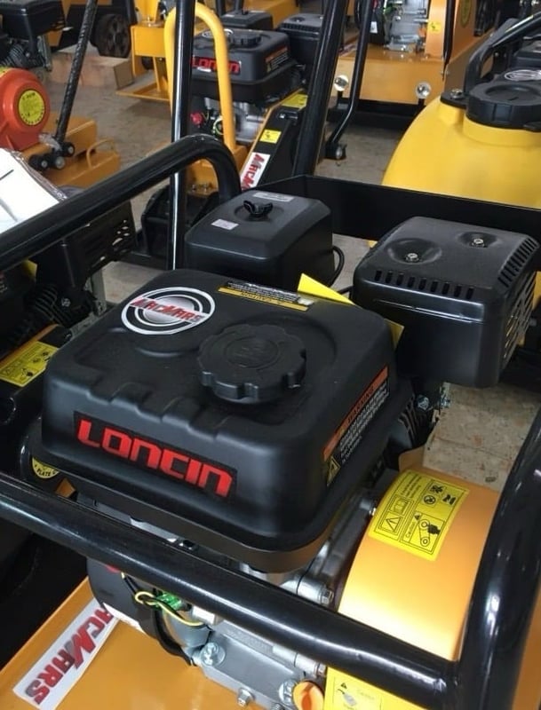 เครื่องตบดิน Plate Compactor VB-120