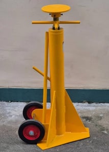  อุปกรณ์ค้ำตู้คอนเทรนเนอร์  Trailer Stabilizer Jack (TJ40)