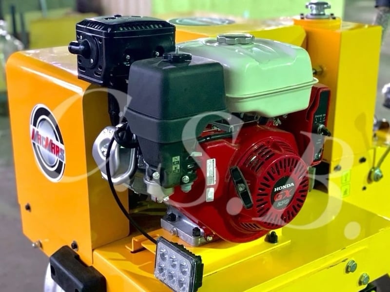 รถบดดินแบบนั่งขับ Road Roller ยี่ห้อ MACMARS (แมคม่า)