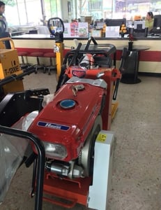 เครื่องตัดคอนกรีต Concrete Cutting Machine เครื่องตัดคอนกรีต Concrete Cutting Machine