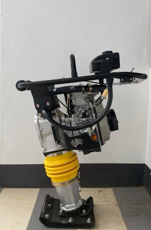 เครื่องตบกระโดด RM 80 B Vibratory Rammer Machine