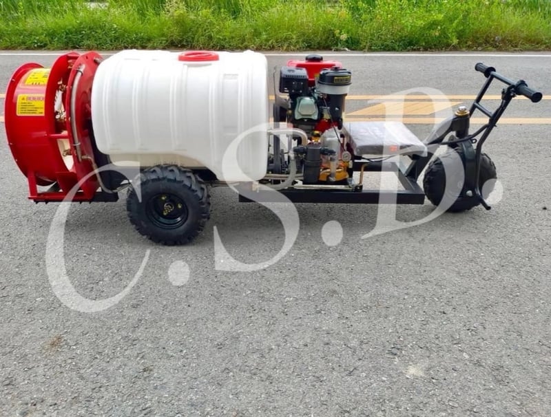 เครื่องพ่นยาแบบนั่งขับ ขนาด 150 ลิตร Trolley power sprayer