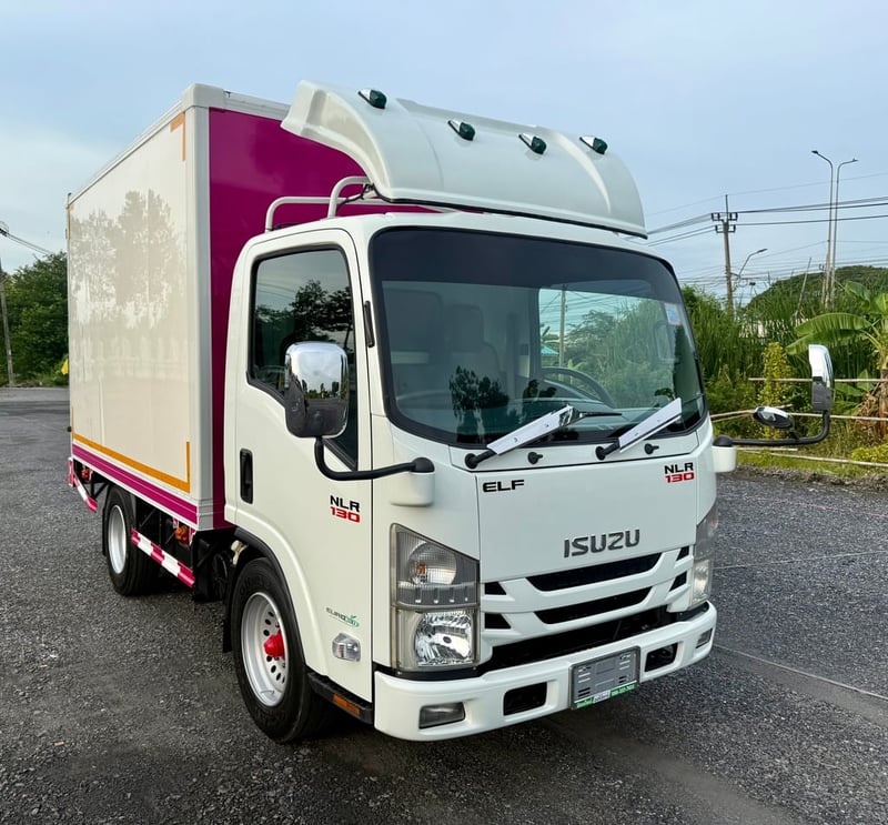 NLR130 ปี 2563 (4 ล้อ - ไม่ติดเวลา) (รถมือเดียวป้ายแดง) (ตู้แห้ง+เปิดท้าย) เครื่องดี คัสซีสวย แอร์เย็น พ.เพาเวอร์ ก.ไฟฟ้า พวงมาลัย Airbag วิทยุ USB MP3 รถถูกคัดสรรผ่านมาตรฐาน NLR130 ปี 2563 (4 ล้อ - ไม่ติดเวลา) (รถมือเดียวป้ายแดง) (ตู้แห้ง+เปิดท้าย) เครื่องดี คัสซีสวย แอร์เย็น พ.เพาเวอร์ ก.ไฟฟ้า พวงมาลัย Airbag วิทยุ USB MP3 รถถูกคัดสรรผ่านมาตรฐาน